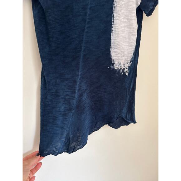 Gilda Midani Brush Stroke Asymmetrical Navy Cotton T-Shirt - Small - Picture 7 of 7